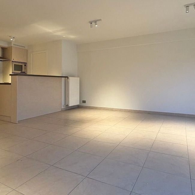 Appartement te huur in Knokke voor € 1.175 met 2 slaapkamers - Photo 1