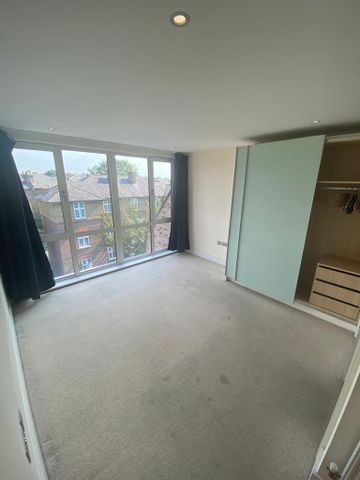 2 bedroom flat to rent - Photo 4