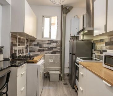 Room in a shared 6-bedroom apartment for rent in Gaztambide, perfect for professionals or students - Foto 4