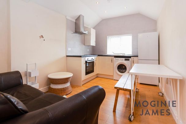 1 bedroom flat to rent - Photo 1