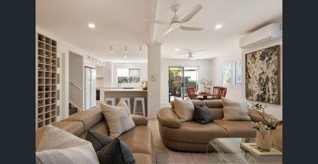 Private Beachside Townhouse with Pool - Photo 5