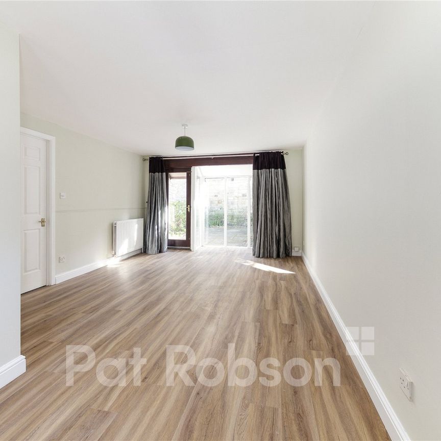Castle Farm Mews, Jesmond - Photo 1