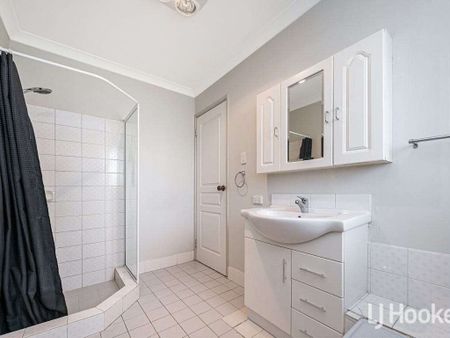 Seville Grove - Photo 3