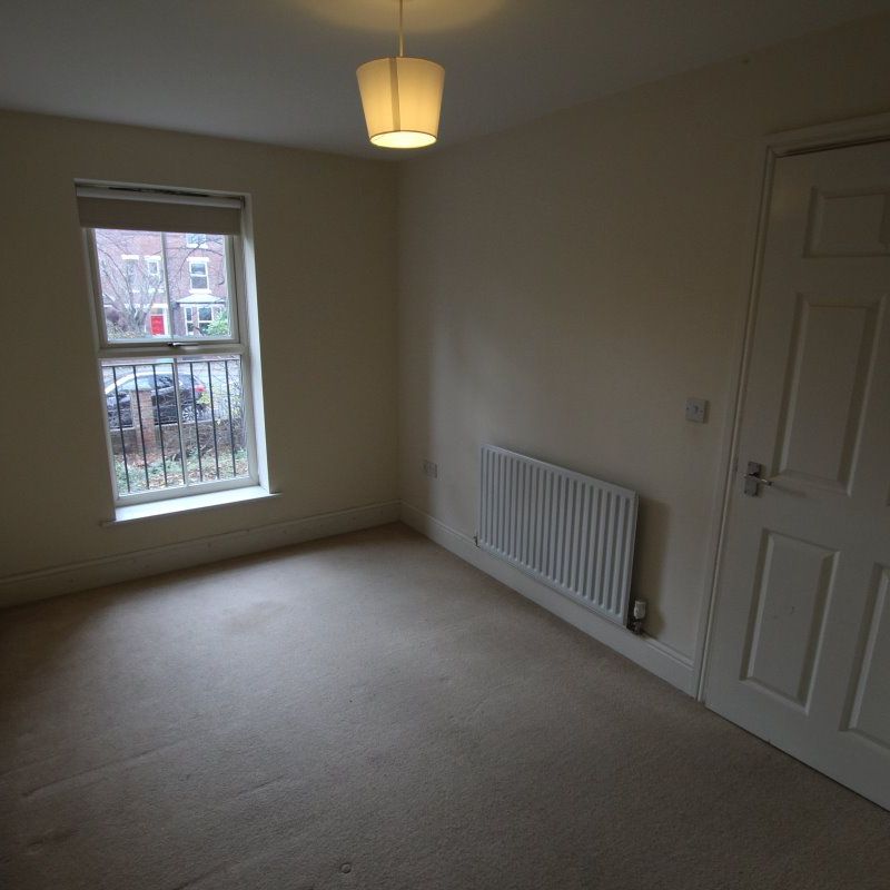 2 Bed Apartment - Photo 1