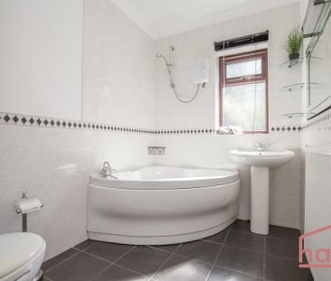 4 bedroom house to rent - Photo 4