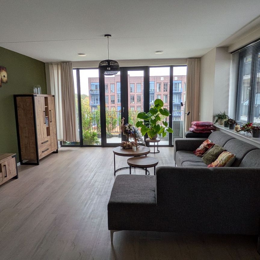 Oostende 327, Centrum, 5701SM, Helmond - Foto 1