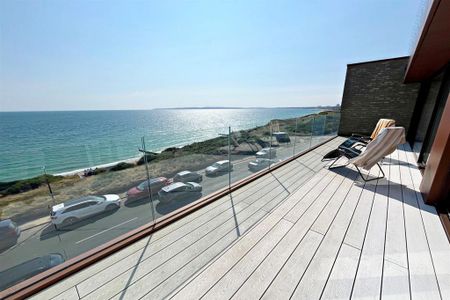 3 bedroom penthouse to rent - Photo 2