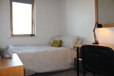 4 Bed Flat, Mulberry Court, SO14 - Photo 5