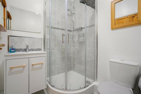 1 bedroom semi-detached bungalow to rent - Photo 4