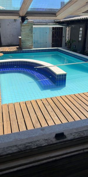 Casa com 5 quartos e 180m² para alugar em Cavalhada, Porto Alegre. - Photo 1