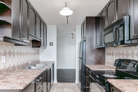 For Lease - 17 Knightsbridge Road Unit# 1004, Brampton, Ontario - Photo 2