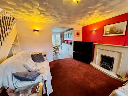 3 bedroom terraced house to rent - Photo 2