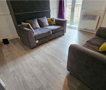 4 bedroom house of multiple occupation to rent - Photo 3