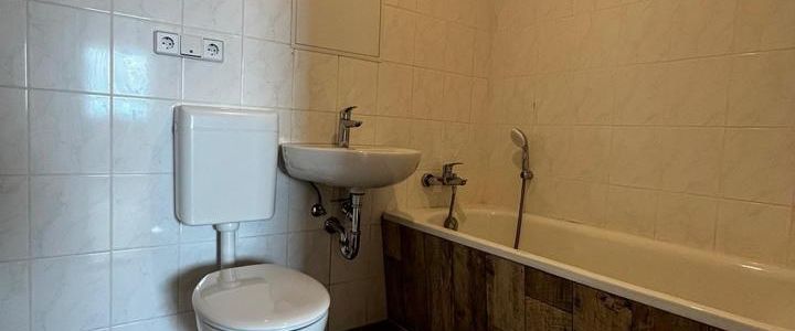 Herrliche Aussicht inklusive! 3-Raum-Wohnung mit Balkon! - Foto 1