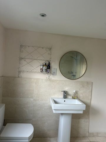 Room in a Shared House, Leyspring Road, E11 - Photo 2