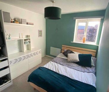 Stretford Road, Hulme, Manchester, M15 - Photo 6