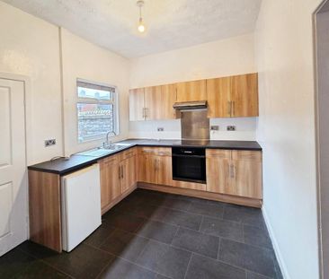 2 bedroom terraced house to rent - Photo 6