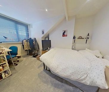 4 bedroom house to rent - Photo 2