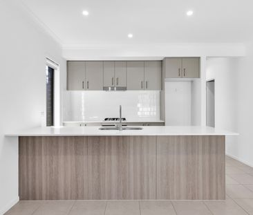 Modern Single-Level Family Home - Photo 1