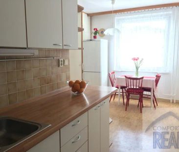 Pronájem bytu 2+1 65 m s garáží, Svat. Čecha, Zlín - Prštné - Photo 4