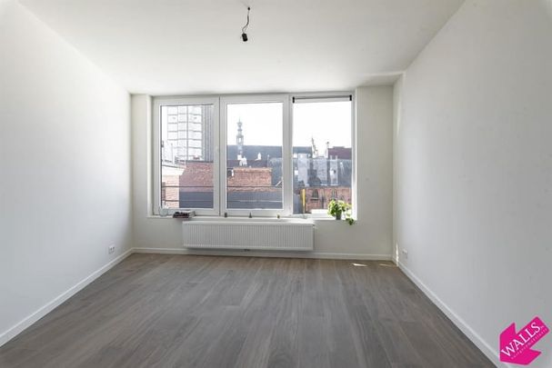 Appartement te huur - foto 1