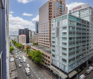 Modern City Living on Hobson – Stylish 2-Bedroom Apartment - Photo 2