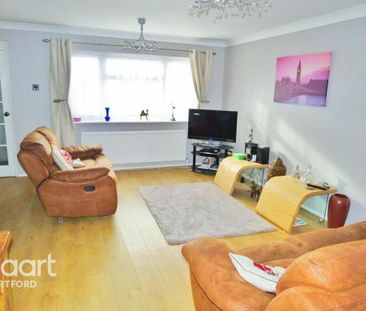 3 bedroom terraced house to rent - Photo 6