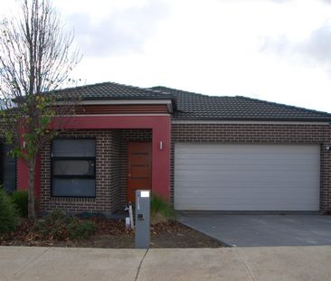 FOUR BEDROOM HOME IN DELARAY ESTATE - Photo 6