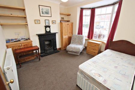 4 bedroom private hall to rent - Photo 5