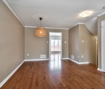 For Lease - 1337 Goldhawk Trail, Oakville, Ontario - Photo 1