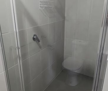 6-bedroom shared house, Park Terrace - Photo 5