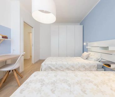 Via Federico Cordenons, Padova, Veneto 35128 - Photo 5