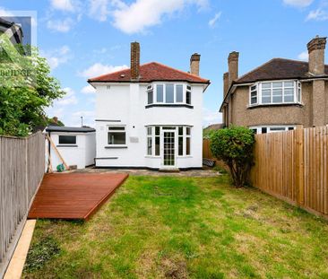 3 bedroom detached house to rent - Photo 2