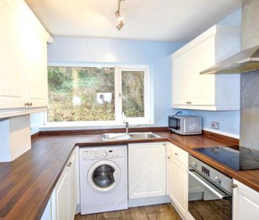 Helston Court, West Denton Park, Newcastle upon Tyne, Tyne and Wear... - Photo 3