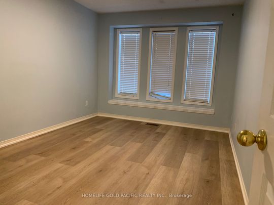 For Lease - 27 Moresby Street, Richmond Hill, Ontario - Photo 1