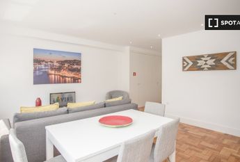 Mieszkanie na wynajem - 45 m² - 1 pokój Porto Porto