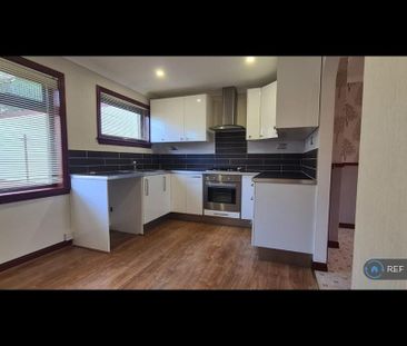 2 bedroom end of terrace house to rent - Photo 3