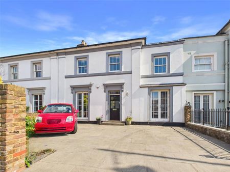 5 bedroom terraced house to rent - Photo 2