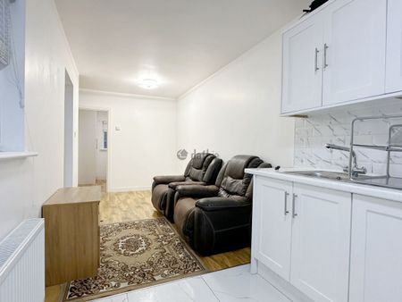 Apartment to rent in Kildare, Naas, Monread South - Photo 4