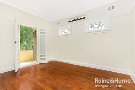 18 Lloyd Street, Bexley, NSW 2207 - Photo 4