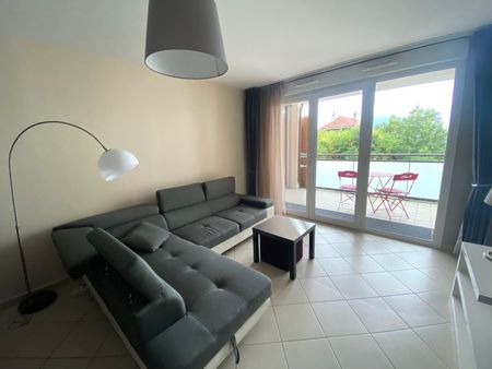 Location Appartement 3 pièces 70m² - Photo 5