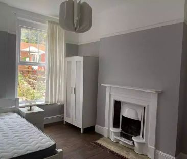 1 bedroom in a house share to rent - Photo 5