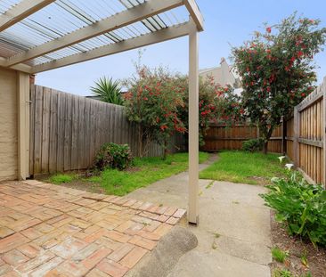 2 Hickford Street, Brunswick East VIC 3057 - Photo 4