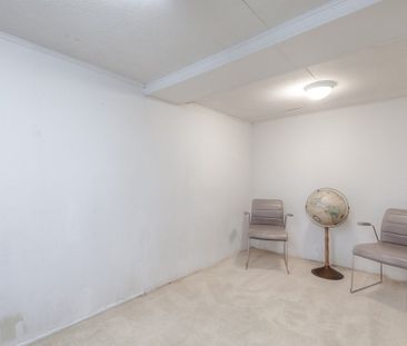 For Lease - 64 Royal York Road, Toronto, Ontario - Photo 4