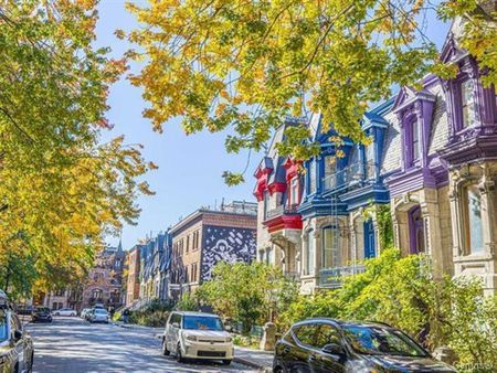 329 Rue du Square St Louis - Photo 3