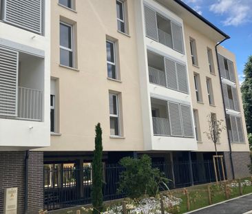 Location Appartement 2 pièces 43m² AGEN 47000 - Photo 6