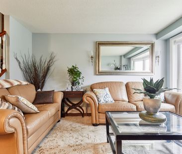 For Lease - 51 Nahanni Terrace Unit# Main & Upper, Toronto, Ontario - Photo 4
