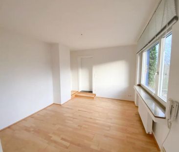 Poppelsdorf: Wohnung in ruhiger, aber zentraler Lage - Photo 1