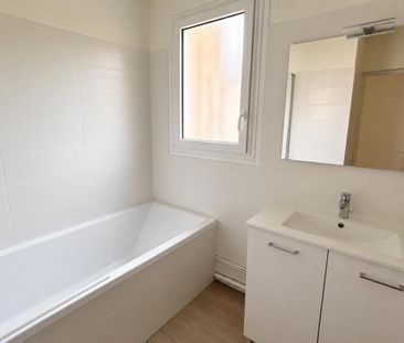 Location Maison 5 pièces 99m² DURTOL 63830 - Photo 6
