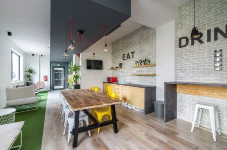 Moderní byt 1+kk s balkonem a garážovým stáním, 29 m - Photo 4